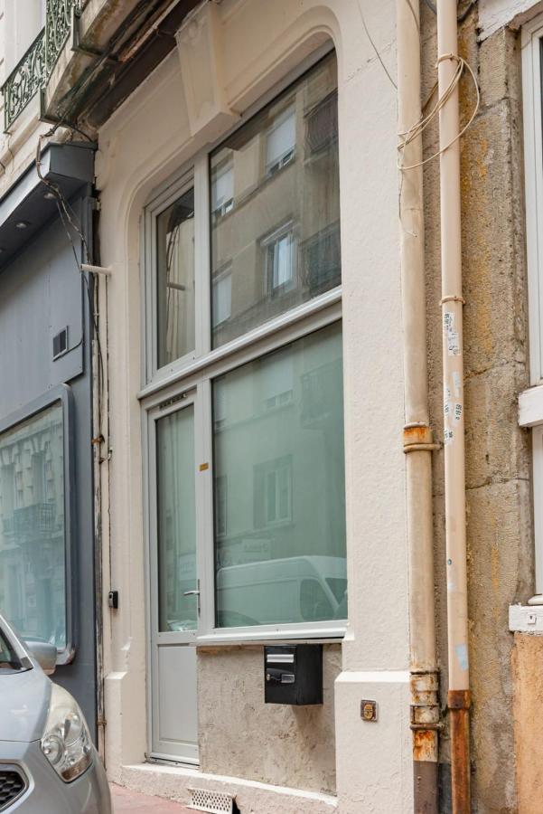 Charmant Hypercentre Tram Design Saint-Etienne  Exterior foto